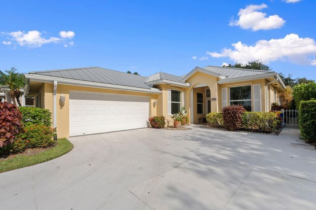 2683 SW Greenwich Way, Palm City, FL 34990