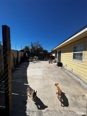 11606 Boxhill Drive, Houston, TX 77066