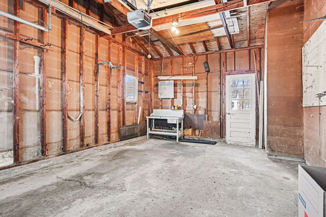 718 S Douglas Avenue, Three Rivers City, MI 49093