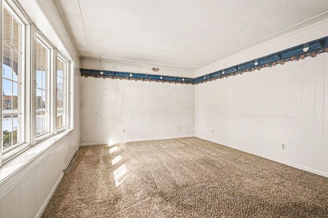 718 S Douglas Avenue, Three Rivers City, MI 49093