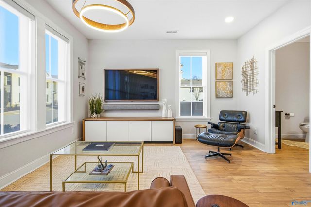 124 Saint Louis Street, Madison, AL 35758