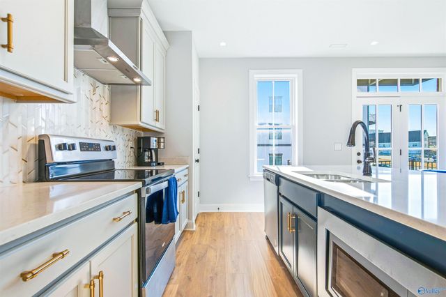 124 Saint Louis Street, Madison, AL 35758