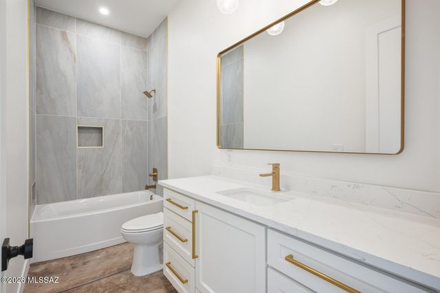 11790 N Migitty Lane, Tucson, AZ 85742