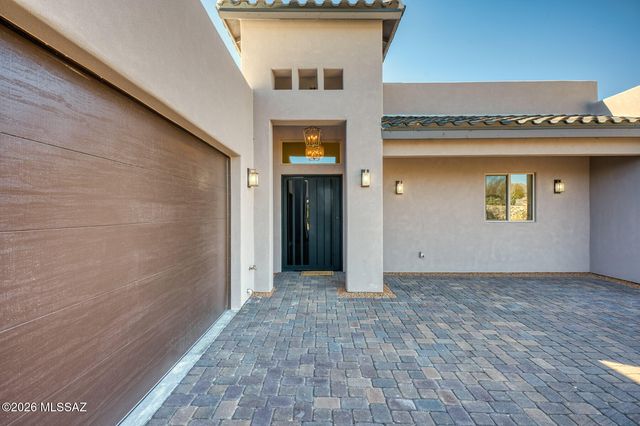 11790 N Migitty Lane, Tucson, AZ 85742