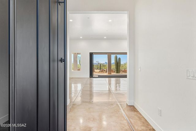 11790 N Migitty Lane, Tucson, AZ 85742