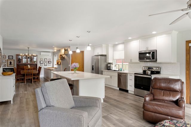 121 E Fir Tree Lane, Union, WA 98592