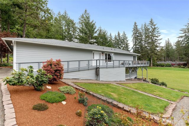121 E Fir Tree Lane, Union, WA 98592