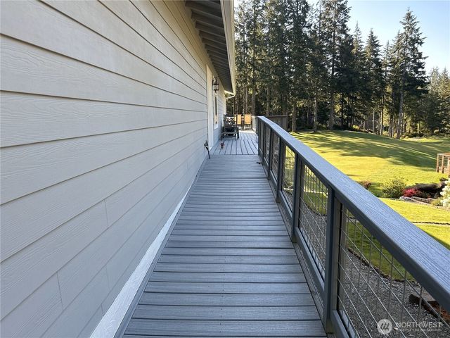 121 E Fir Tree Lane, Union, WA 98592
