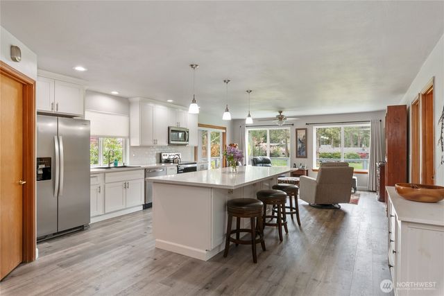 121 E Fir Tree Lane, Union, WA 98592