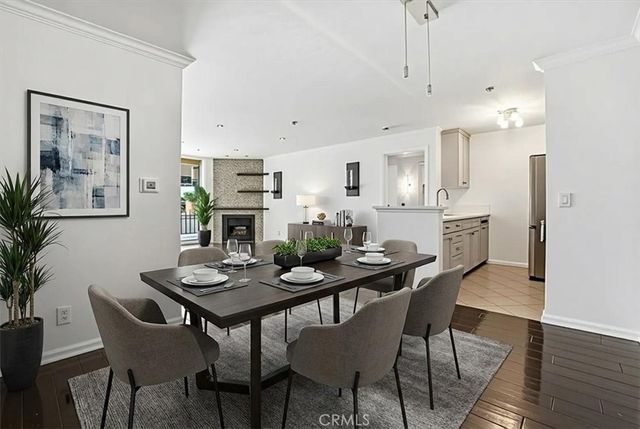 7320 Hawthorn Avenue 108, Los Angeles, CA 90046