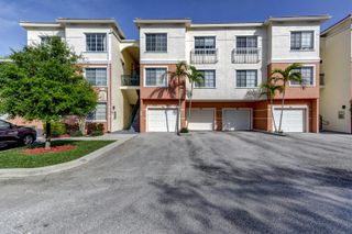 2210 Myrtlewood Circle E, Palm Beach Gardens, FL 33418