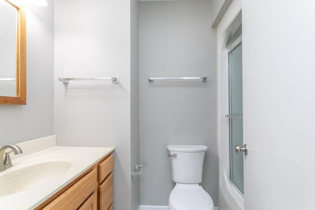 2403 PARK DEVILLE PL, Columbia, MO 65203