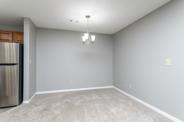 2403 PARK DEVILLE PL, Columbia, MO 65203