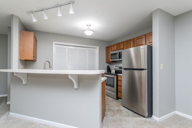 2403 PARK DEVILLE PL, Columbia, MO 65203