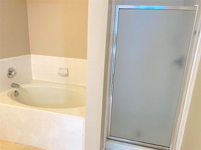 15106 Western Skies Drive, Houston, TX 77086