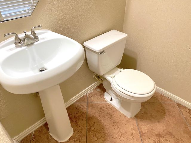 15106 Western Skies Drive, Houston, TX 77086