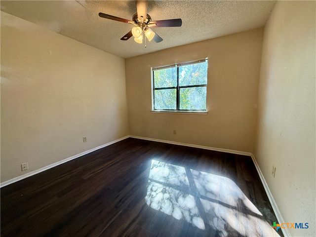 1728 Colleen, Canyon Lake, TX 78133