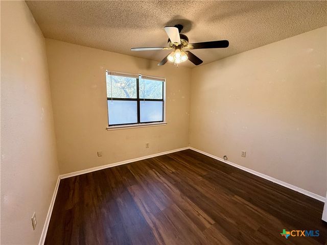 1728 Colleen, Canyon Lake, TX 78133