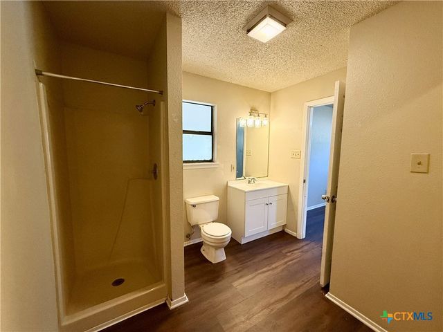 1728 Colleen, Canyon Lake, TX 78133