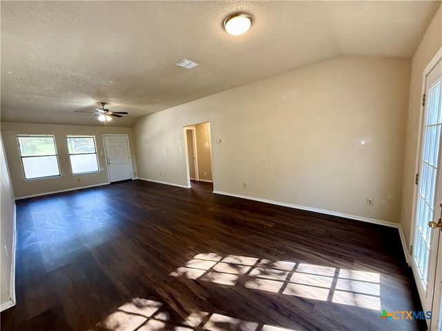 1728 Colleen, Canyon Lake, TX 78133