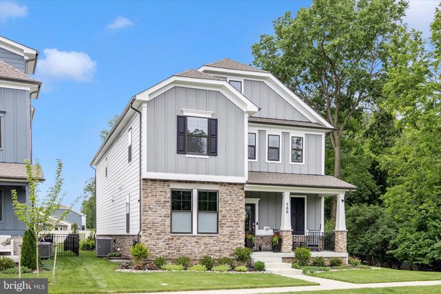 700 BOND ST, Frederick, MD 21701