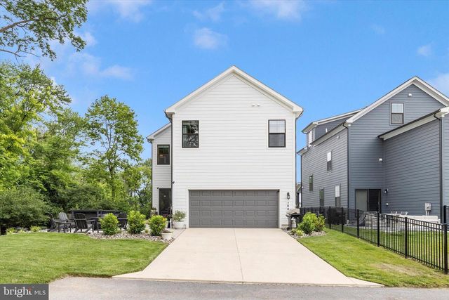 700 BOND ST, Frederick, MD 21701