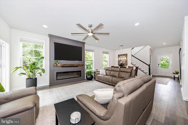 700 BOND ST, Frederick, MD 21701