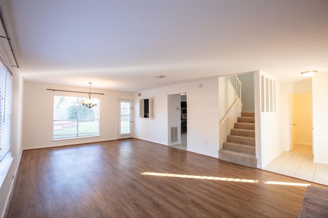 2627 The Highlands Drive, Sugar Land, TX 77478