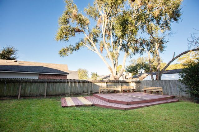 2627 The Highlands Drive, Sugar Land, TX 77478