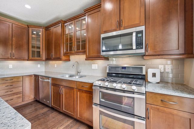 12037 84th Way N, Maple Grove, MN 55369