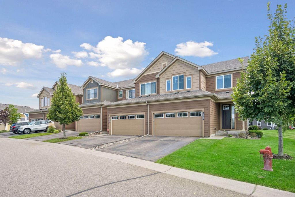 12037 84th Way N, Maple Grove, MN 55369 — photo 4