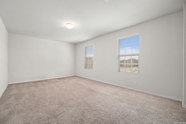 6930 STIPE Ln, Converse, TX 78109