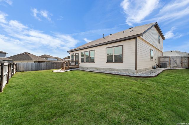 6930 STIPE Ln, Converse, TX 78109