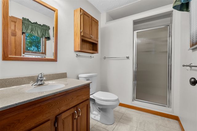 11940 S 10th Street, Schoolcraft, MI 49087