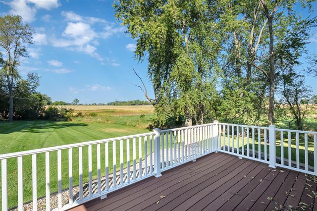 11940 S 10th Street, Schoolcraft, MI 49087