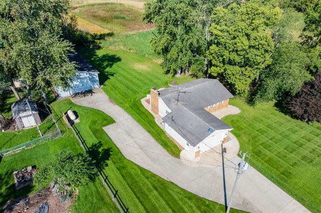 11940 S 10th Street, Schoolcraft, MI 49087