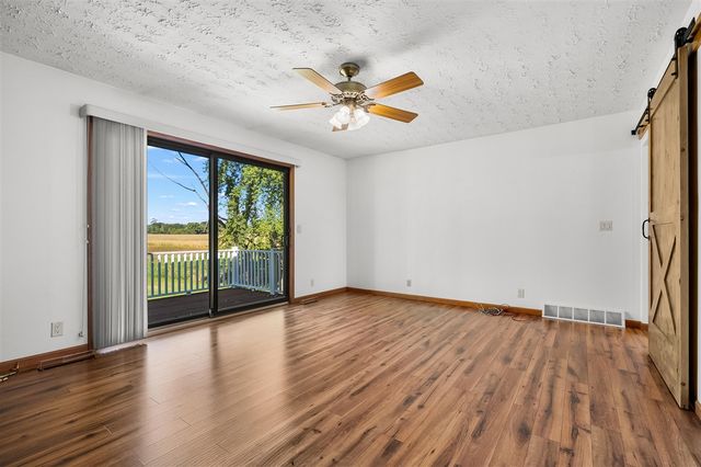 11940 S 10th Street, Schoolcraft, MI 49087