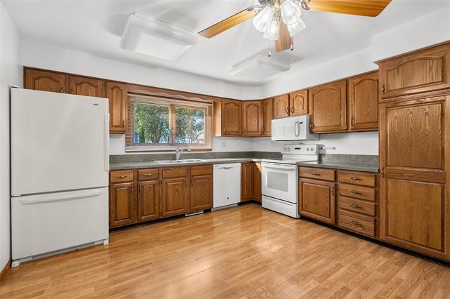 11940 S 10th Street, Schoolcraft, MI 49087