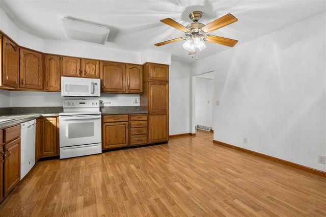 11940 S 10th Street, Schoolcraft, MI 49087