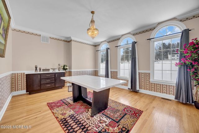 201 Sidney Road, Pittstown, NJ 08867