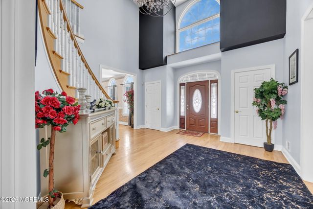 201 Sidney Road, Pittstown, NJ 08867