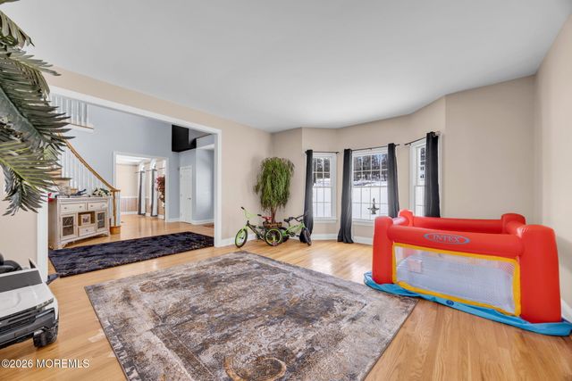 201 Sidney Road, Pittstown, NJ 08867