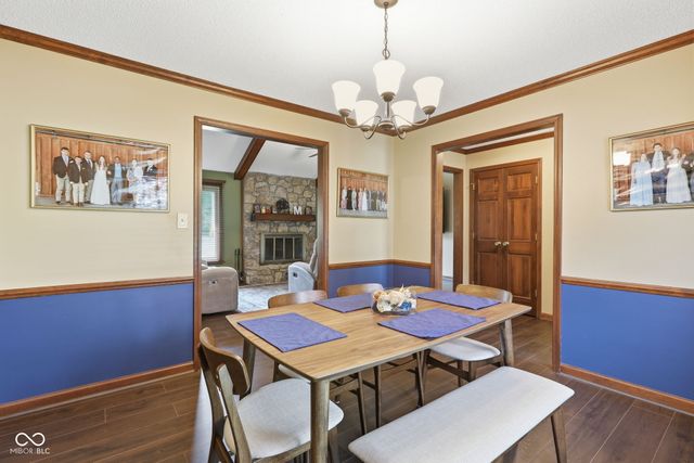 7164 Sandalwood Drive, Avon, IN 46123