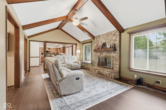 7164 Sandalwood Drive, Avon, IN 46123