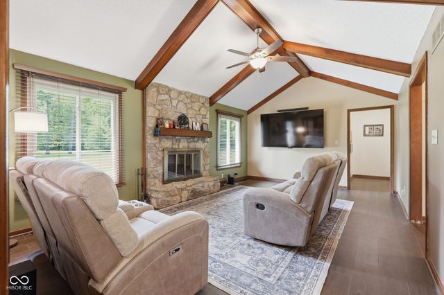 7164 Sandalwood Drive, Avon, IN 46123