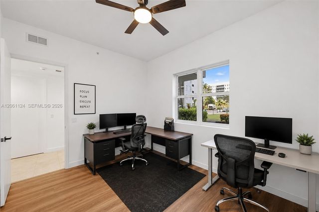 15051 Royal Oaks Lane 102, North Miami, FL 33181