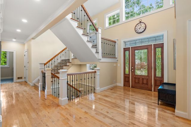 9765 Sterling Road, Richland, MI 49083