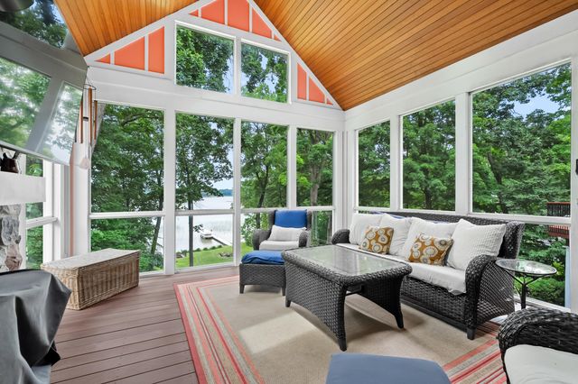 9765 Sterling Road, Richland, MI 49083