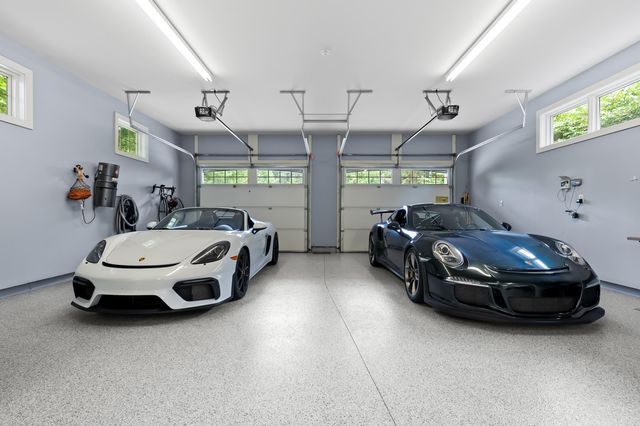 9765 Sterling Road, Richland, MI 49083