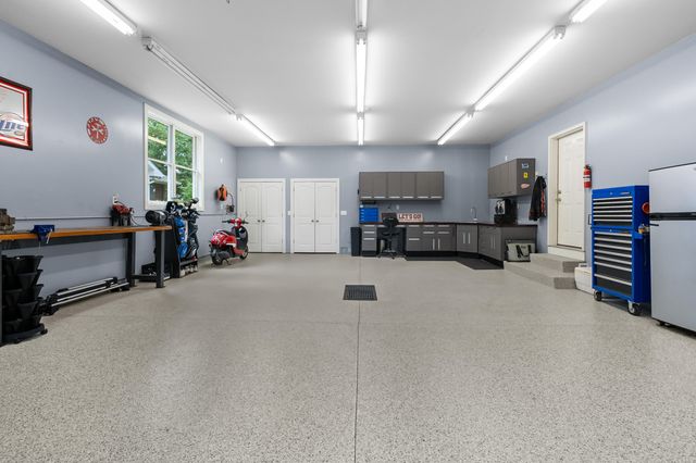 9765 Sterling Road, Richland, MI 49083